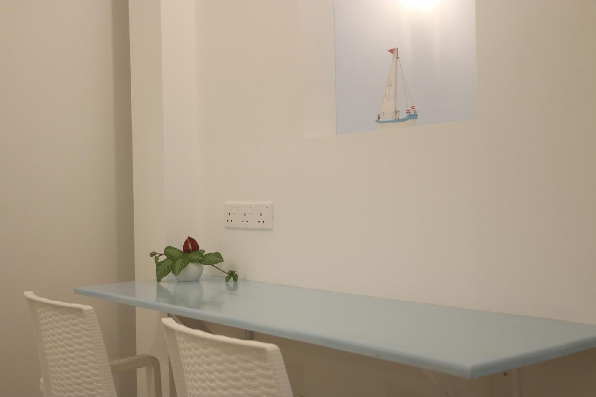 A.V.N Homestay ウナワトゥナ エクステリア 写真