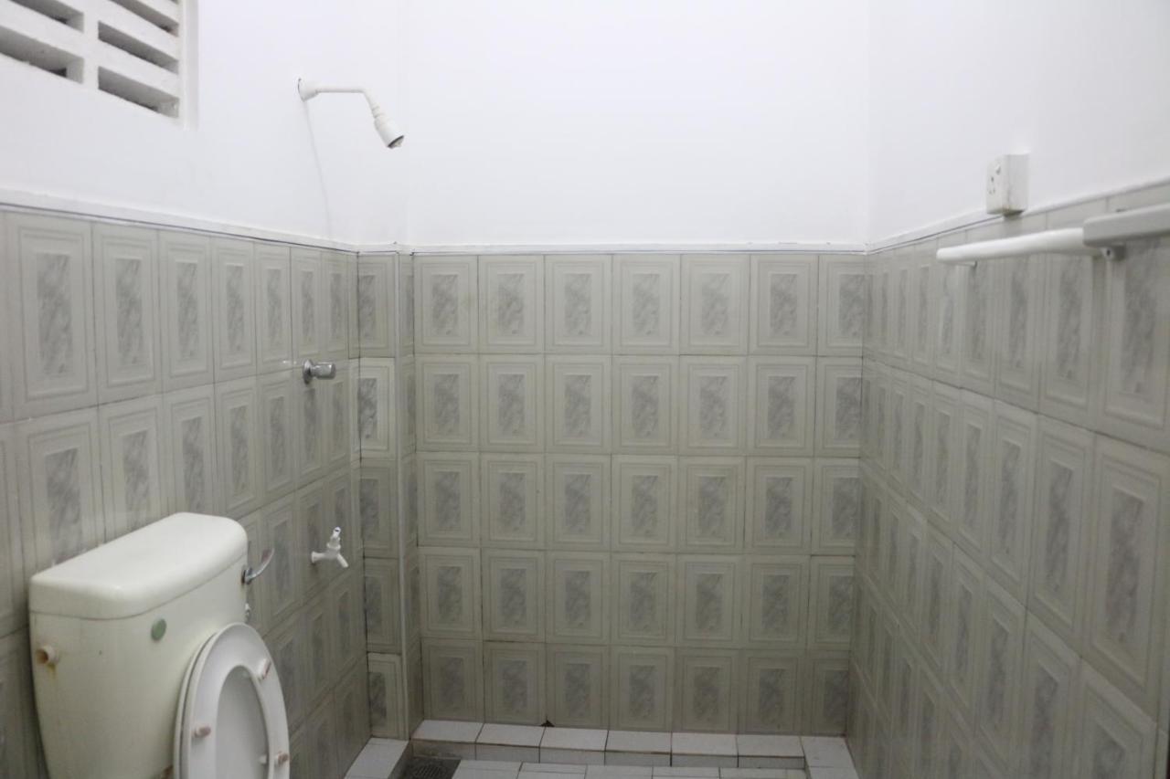 A.V.N Homestay ウナワトゥナ エクステリア 写真